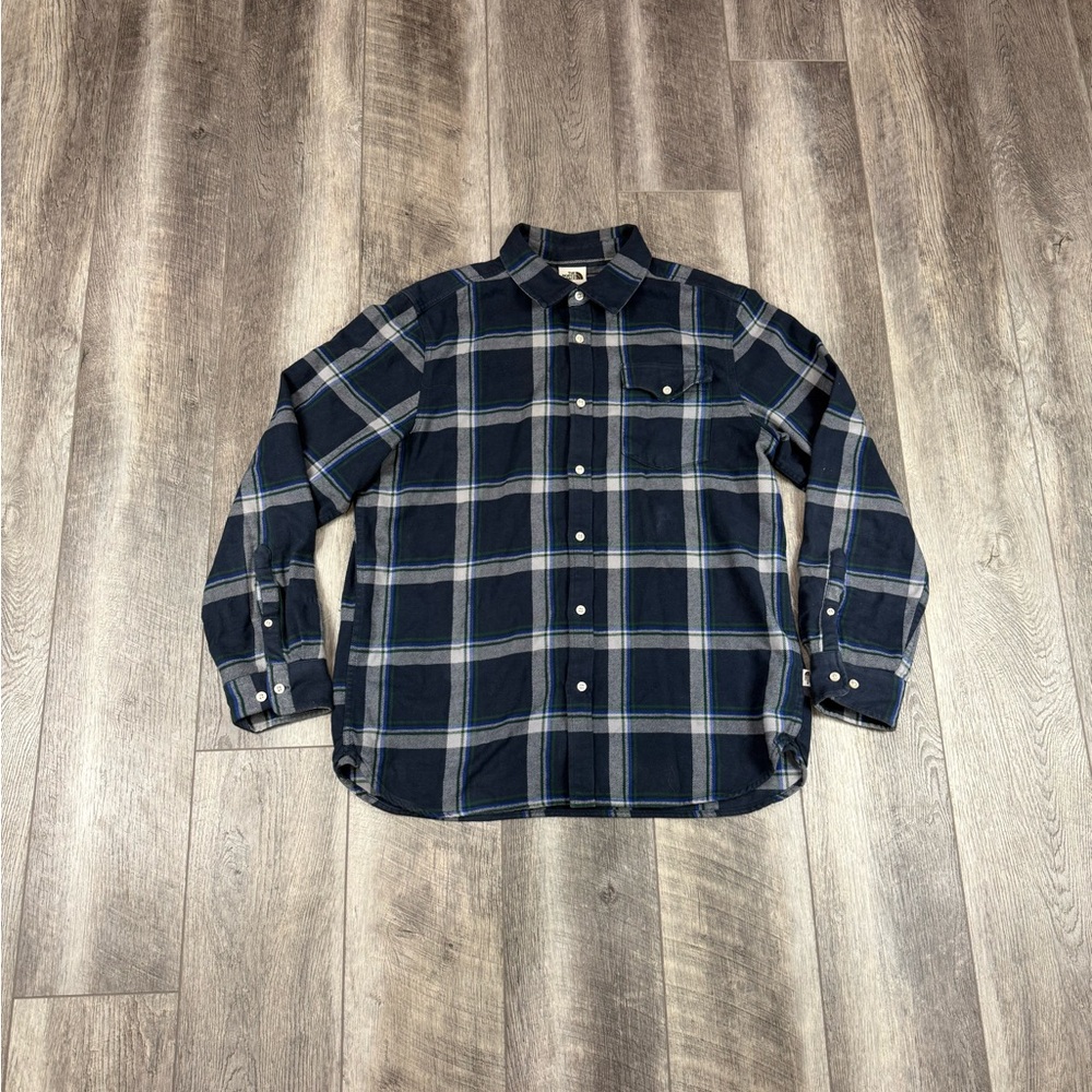 North Face Mens Navy Plaid Button Down Top